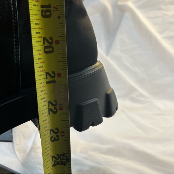 Bamboo over the knee chunky flat heel boots. Size 10 - Picture 6 of 10